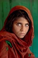 Sharbat Gula, Afghan girl, Pakistan,