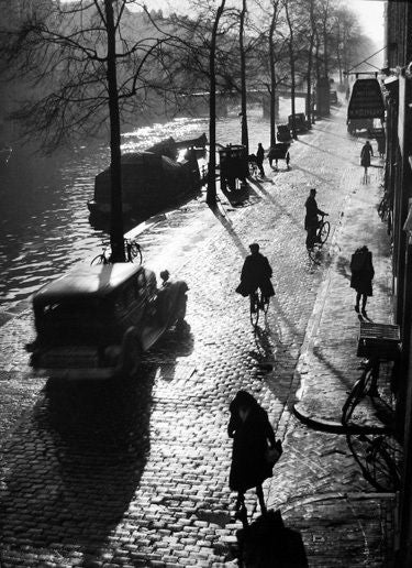 Amsterdam, Prinsengracht - Photograph by Wolfgang Suschitzky