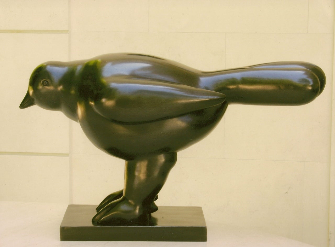 Bird - Sculpture by Fernando Botero