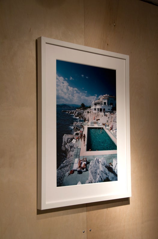 Hotel du Cap Eden-Roc (Limited Edition Estate Stamped) - Photograph by Slim Aarons