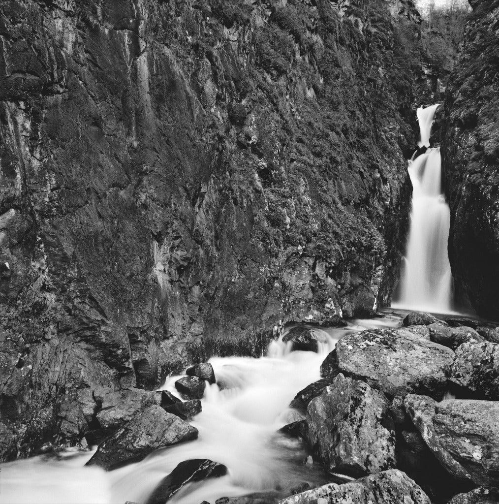Heather Boose Weiss Black and White Photograph - Flume, black and white landscape photograph