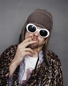 Kurt Cobain smoking