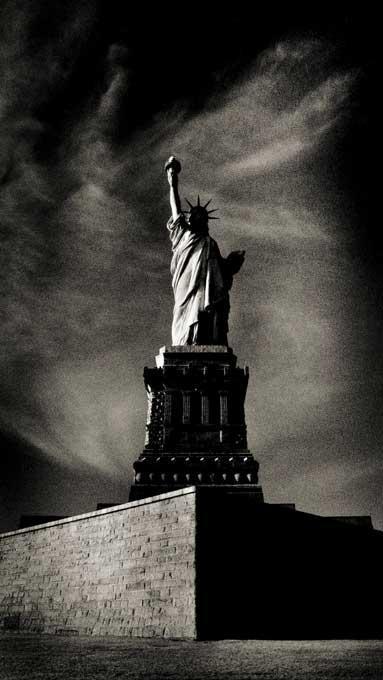 Andreas H. Bitesnich Black and White Photograph - Statue of Liberty, USA