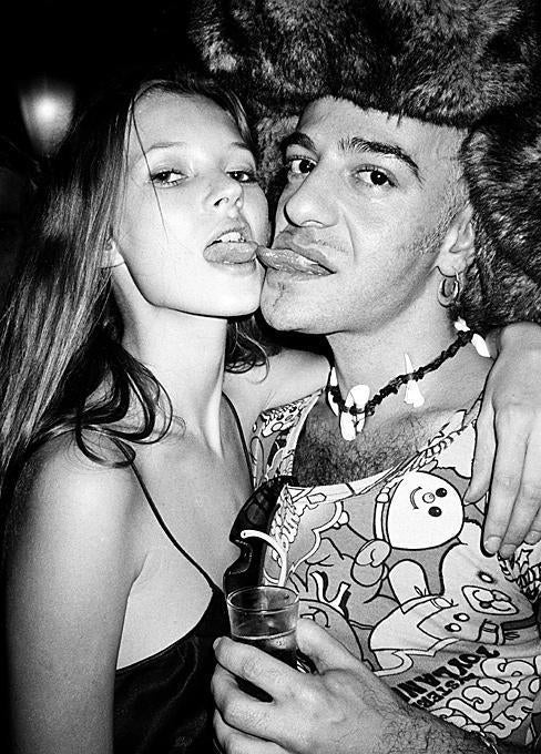 Roxanne Lowit Black and White Photograph – Kate Moss, John Galliano