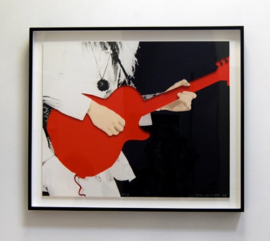 Person with Guitar (red)