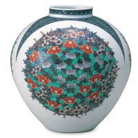 Vase with four seasons flowers patterns