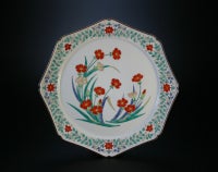 Nigoshide white plate with dianthus patterns