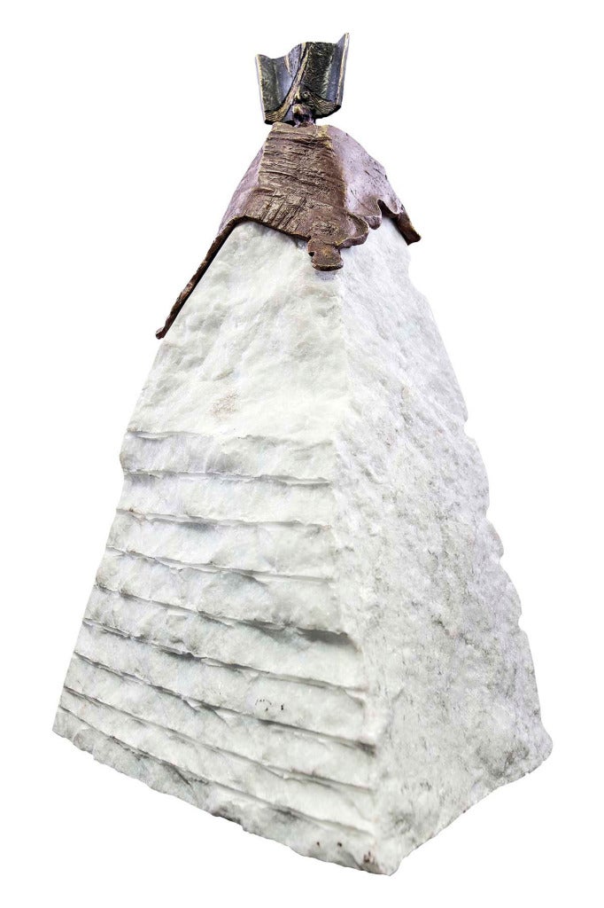 Oscar Zamarripa Abstract Sculpture - DONA CONCHITA Y SUCHANITA