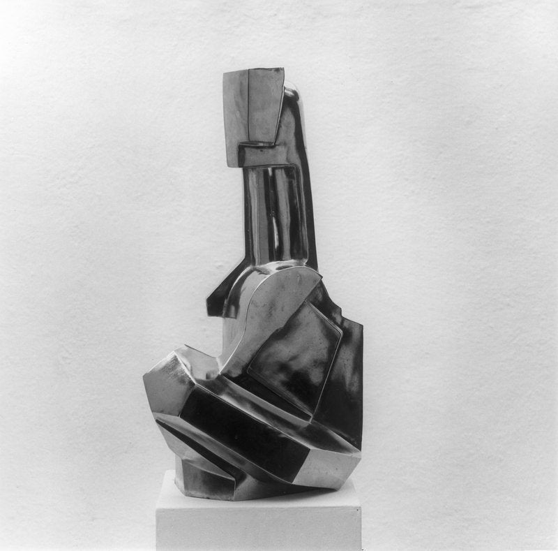 Victor Salmones Abstract Sculpture - Madre Patria