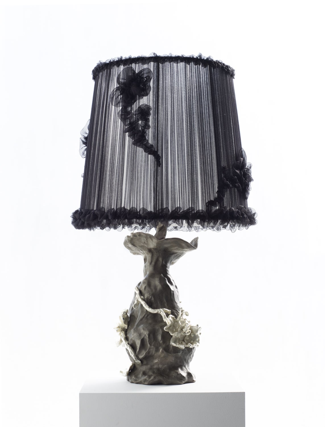 Garden lamp - Sculpture by Mattia Bonetti