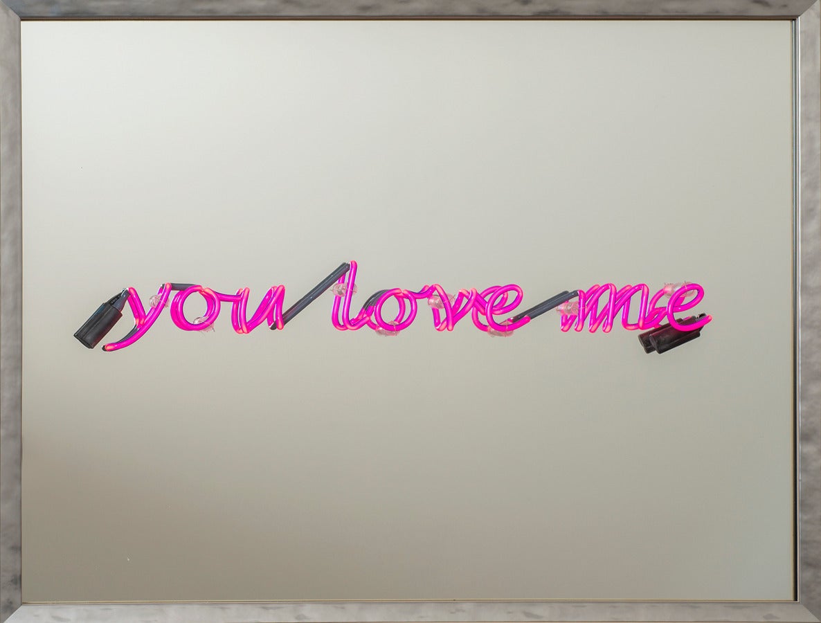 you love me - Sculpture by Tapp Francke