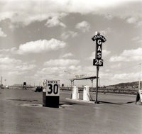 Self Service, Milan, New Mexico