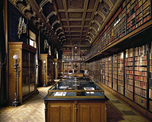 Massimo Listri Interior Print – Bibliothek Biblioteca del Duca D'Aumale Terrasini