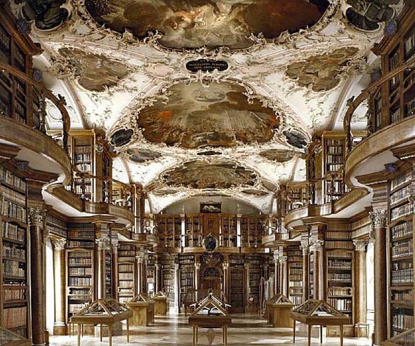 Biblioteca dell'Abbazia, St.Gallen, 2002 - Photograph by Massimo Listri