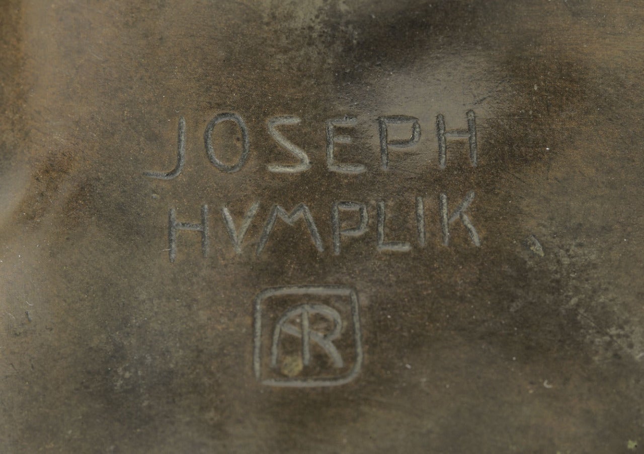 Vienna Secession "Figure"