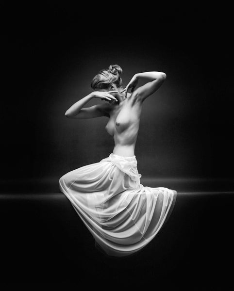 Mark Shaw Black and White Photograph - Vanity Fair Nude Front