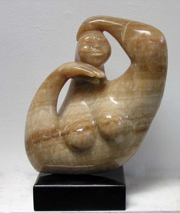 unique hand carved onyx sculpture dated 1988 19\\\"