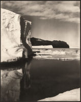 Glacier, Antarctica, 1911-1912