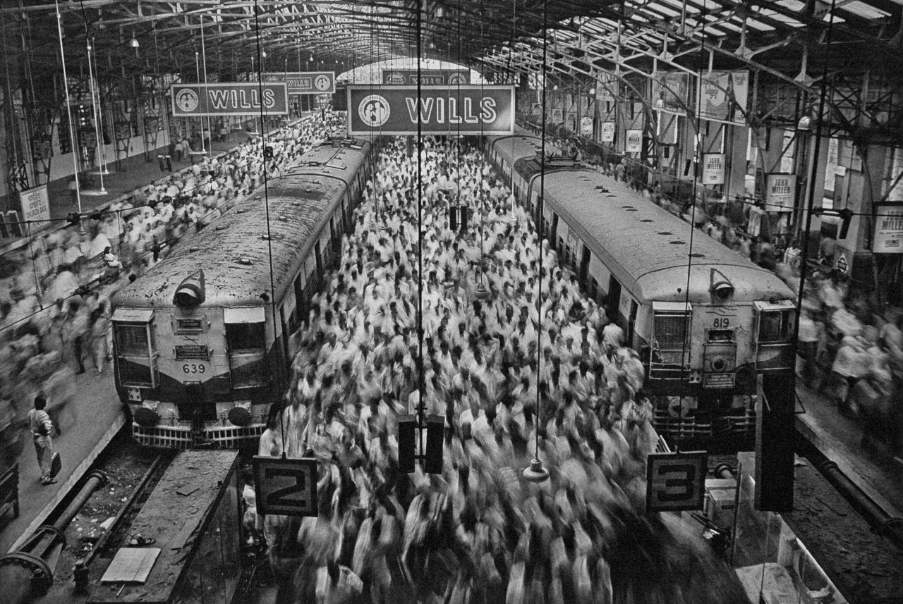 Church Street Station, Bombay, India - Photograph by Sebastião Salgado