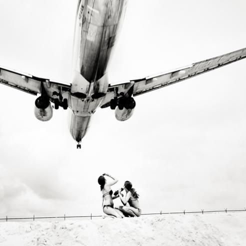 Josef Hoflehner Black and White Photograph - Jet Airliner #01, American Airlines Boeing 737-800 Arriving from Miami, FL, 2009