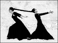 Carmen Iniesta und Arantxa Romero Garcia, außerhalb von Sevilla, Spanien, 2007