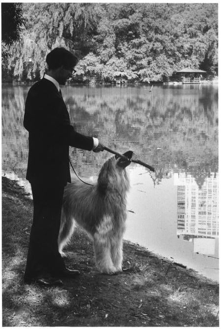 New York City, 1990 - Elliott Erwitt (Black and White Photography)
Signed, inscribed with title and dated on accompanying artist’s label
Silver gelatin print, printed later

Available in four sizes:
11 x 14 inches
16 x 20 inches
20 x 24 inches
30 x