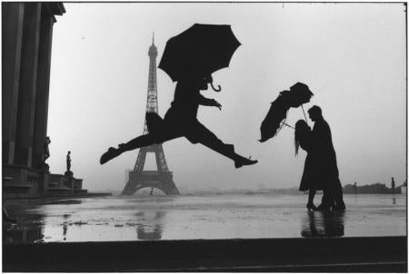 Paris, 1989 - Elliott Erwitt (Black and White Photography)