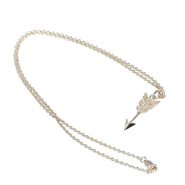 Jade Jagger Diamond Arrow Pendant Necklace with Chain For Sale