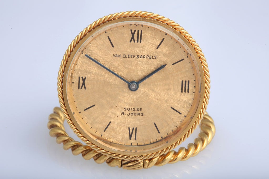 vans clock