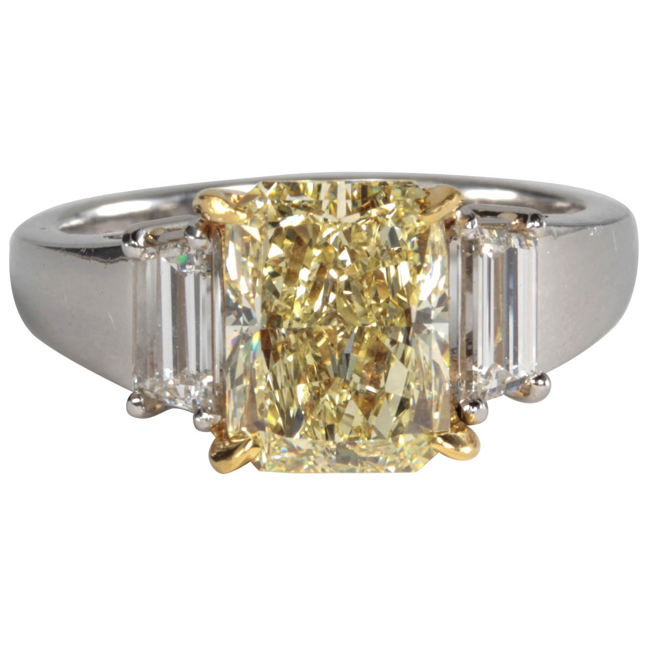 Unique GIA Fancy Light Yellow Diamond Engagement Ring For Sale