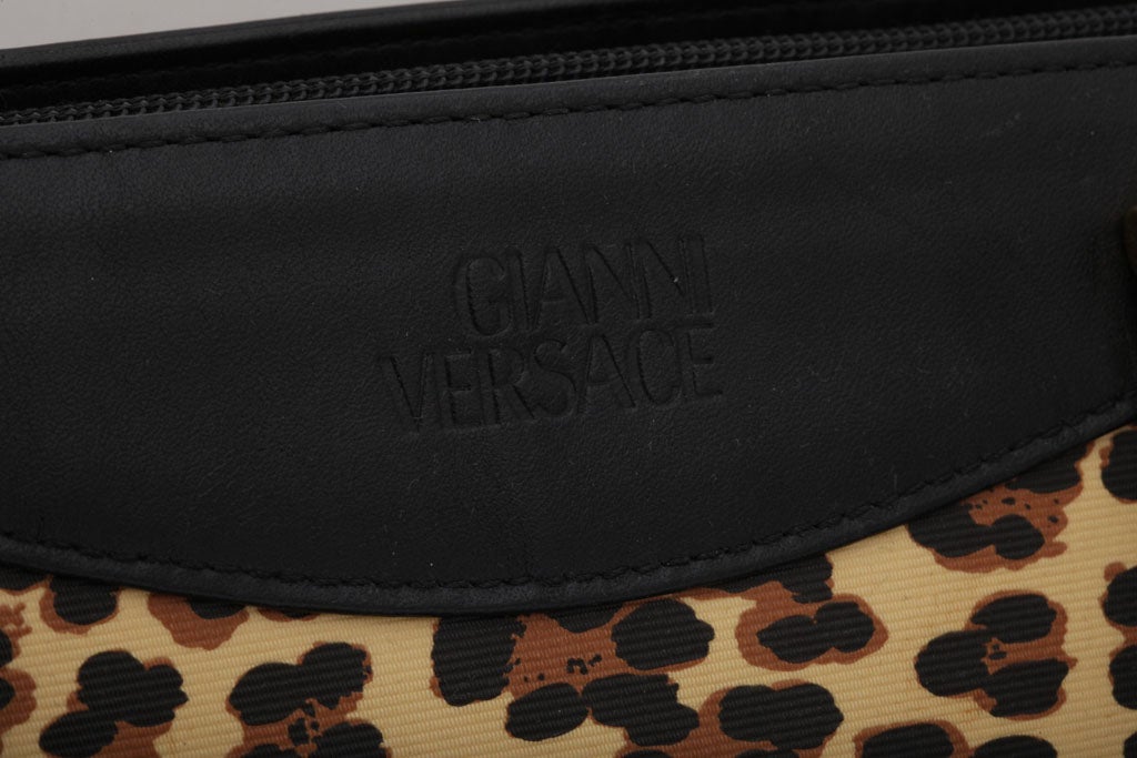 Gianni Versace Baroque Print Bag In Excellent Condition In Chicago, IL