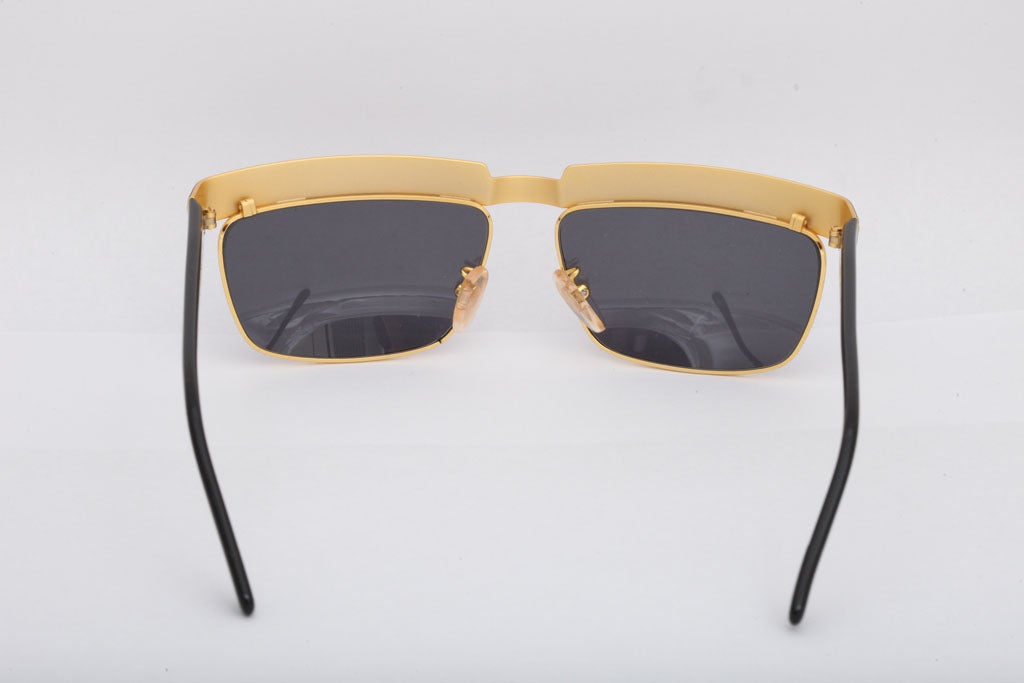 Versace Vintage Sunglasses Mod S 82 For Sale 1