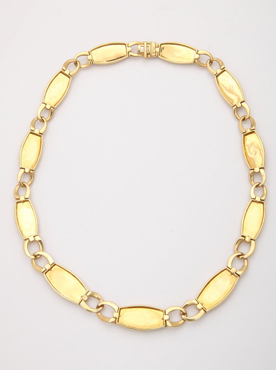 Diamond Gold Necklace For Sale at 1stDibs