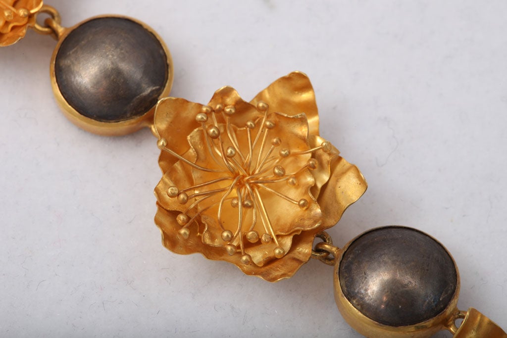 Women's Gold Silver Flower Choker or Bracelet For Sale