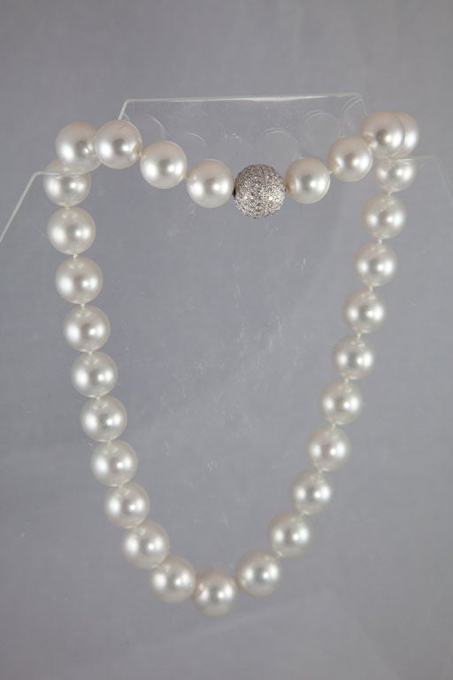 16mm pearl necklace