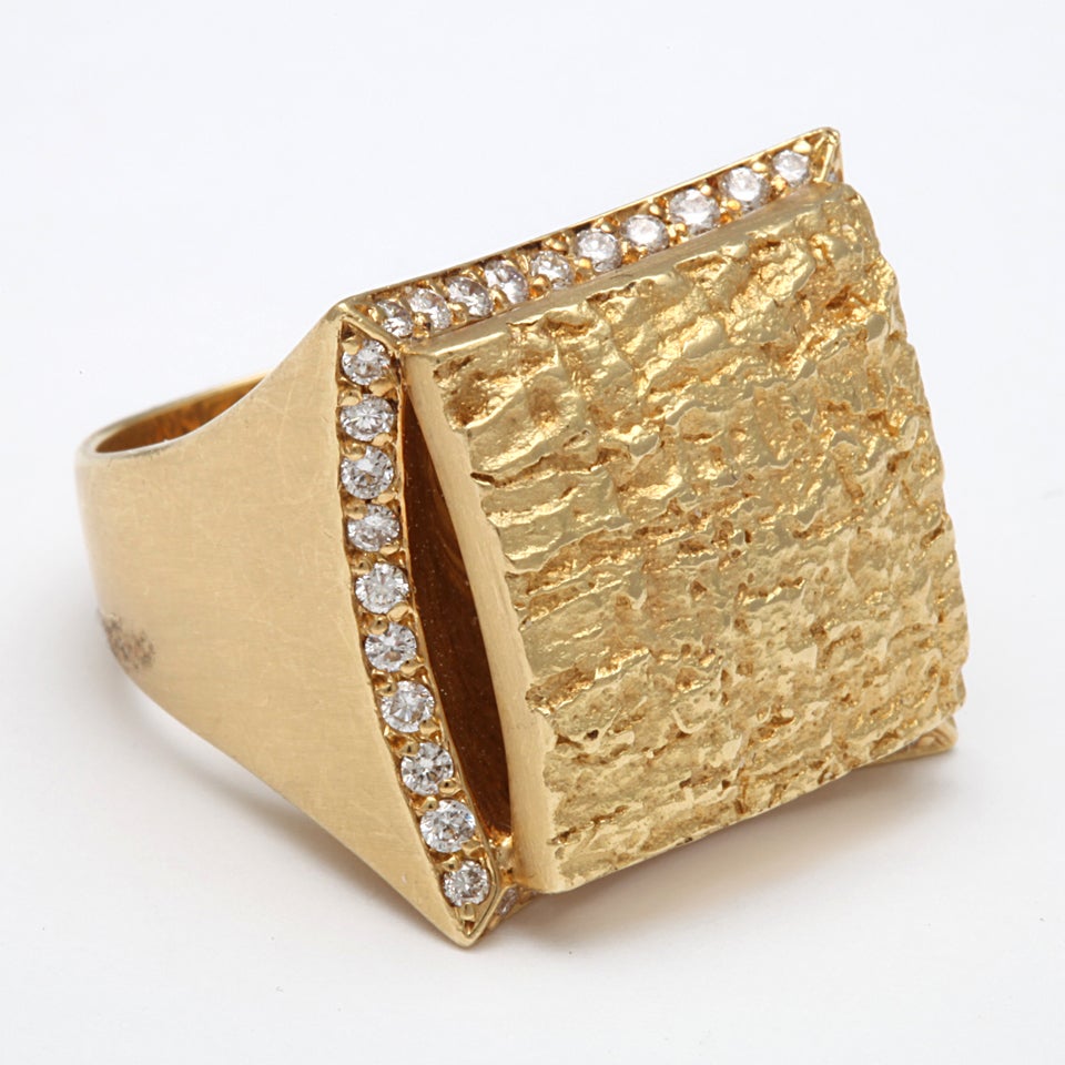 DENAR TEXTURED GOLD and DIAMOND RING For Sale at 1stDibs