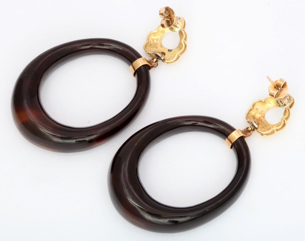 Women's 1950's Tortoise Shell Hoop Earrings with Gold Posts