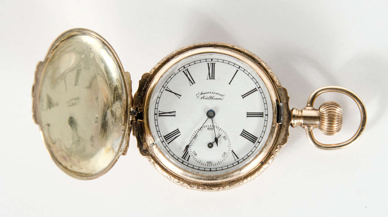 Waltham Yellow Gold Antique Americano Pocket Watch In Excellent Condition In New York, NY