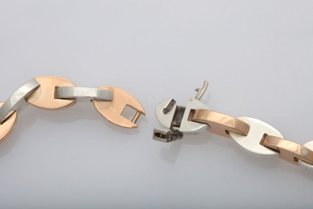 Women's or Men's Hermès Interlocking Link Necklace For Sale