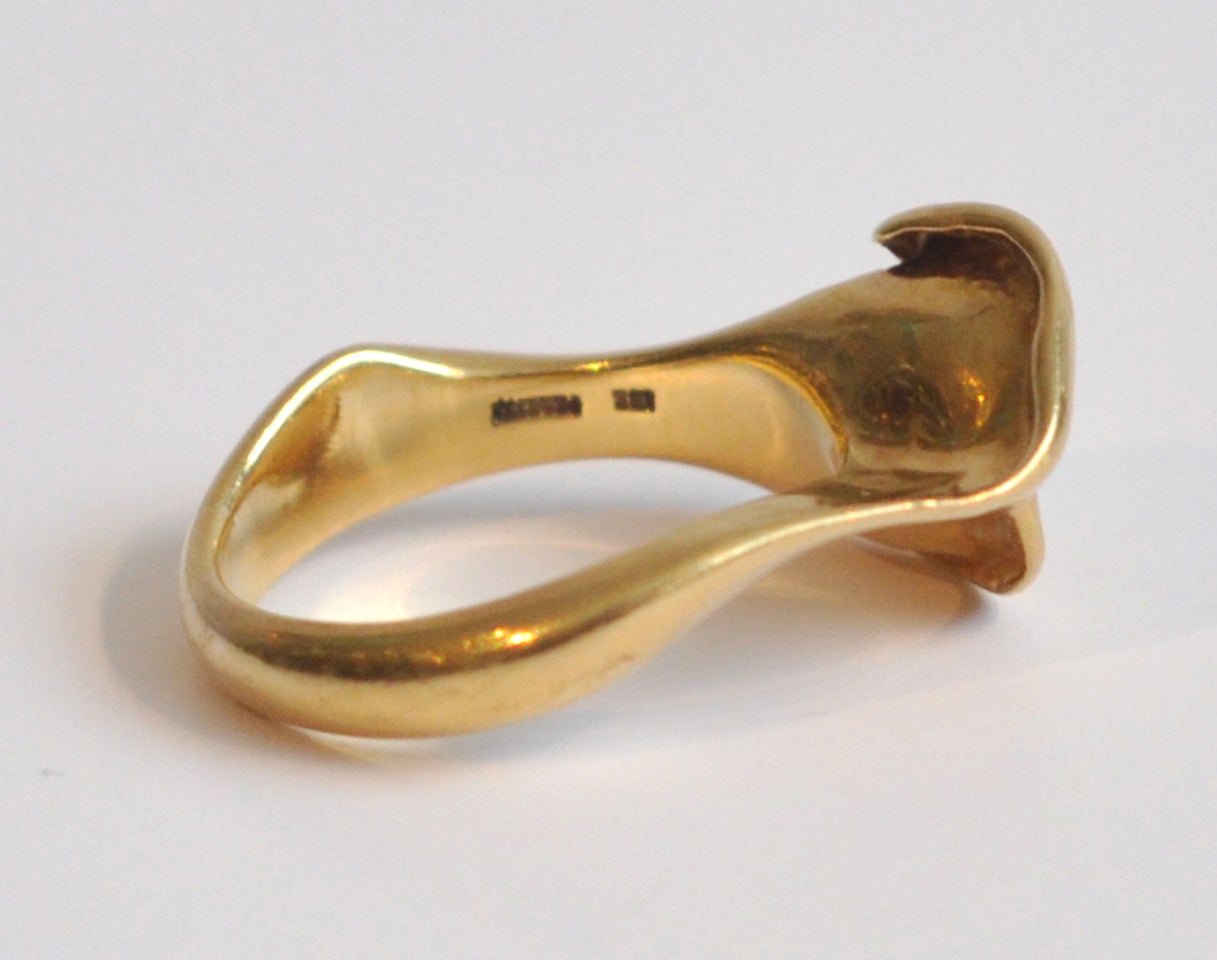 Modernist Elsa Peretti for Tiffany & Co. 18K Gold Calla Lily Ring For Sale