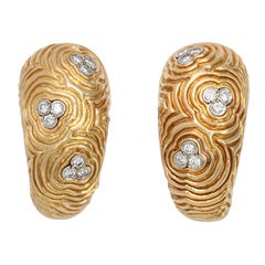 TIFFANY & CO. Gold Free Form Earrings with Diamonds