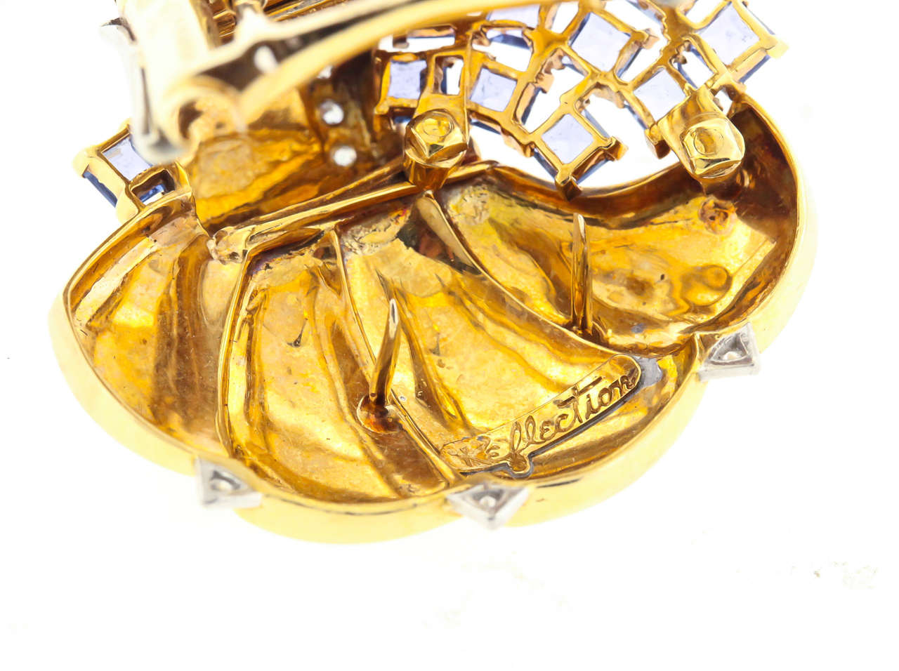 Mauboussin Retro Reflection Sapphire Diamond Gold Clip Brooch For Sale 2