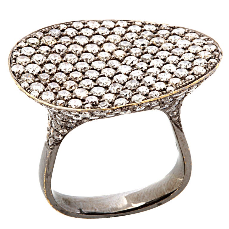 Diamond White Gold Hat Ring
