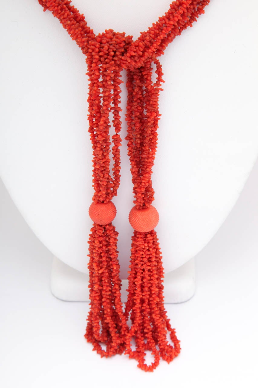 Rough Cut Antique Georgian Hand-Carved Natural Coral Bead Tassel Lariat  For Sale