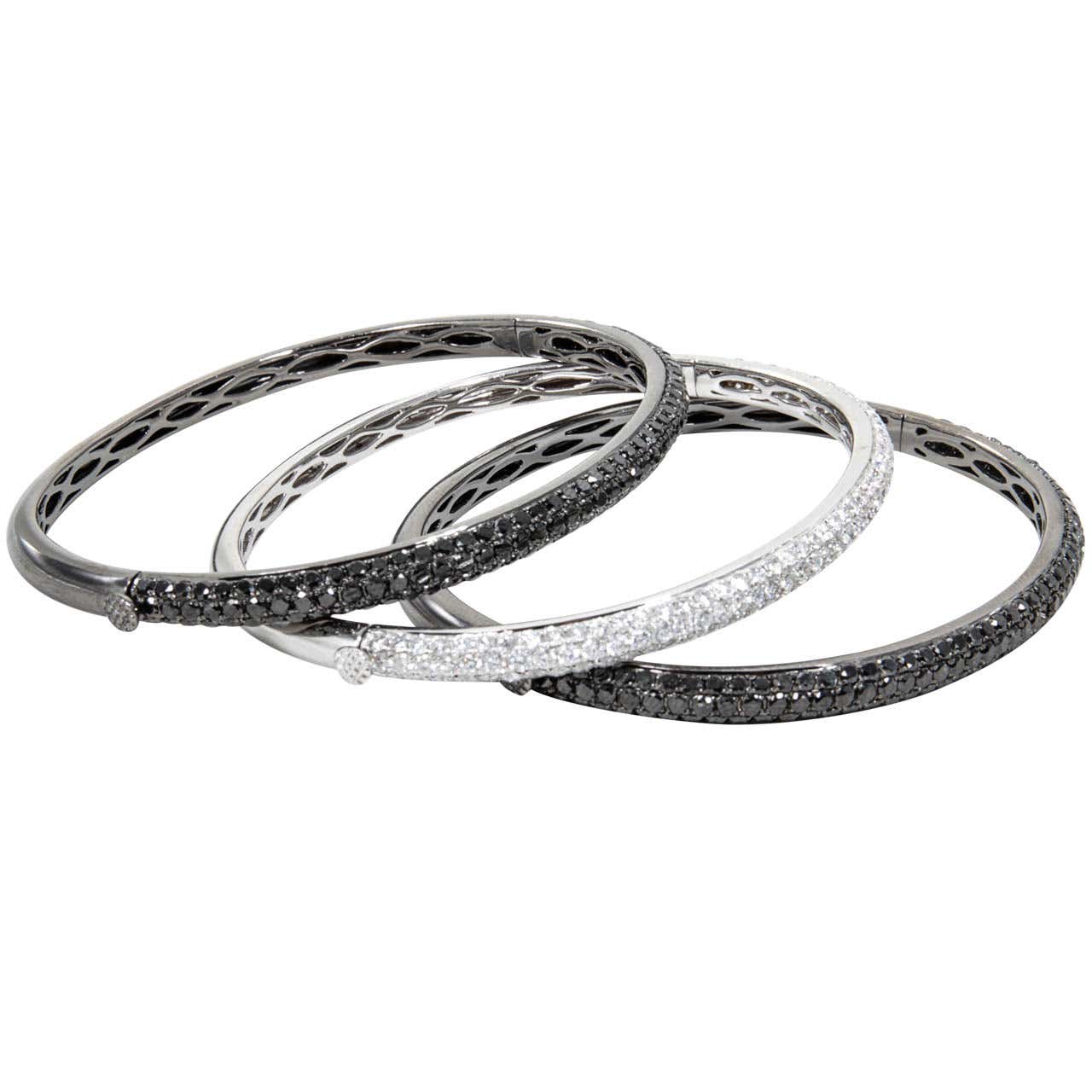 Black and white bangles for babies Outlet