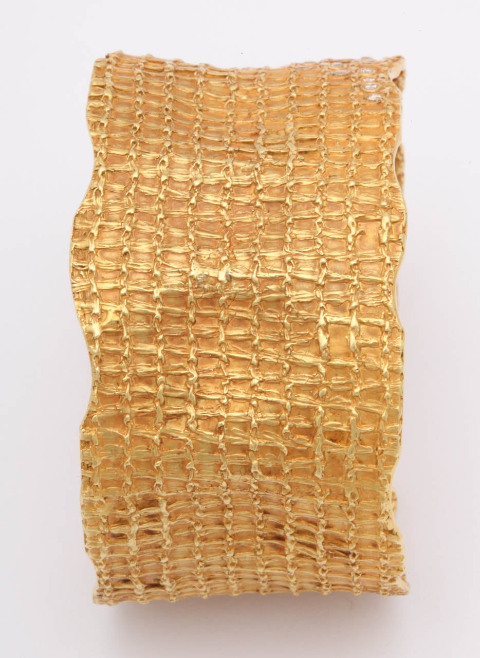 Honeycomb Cuff 1