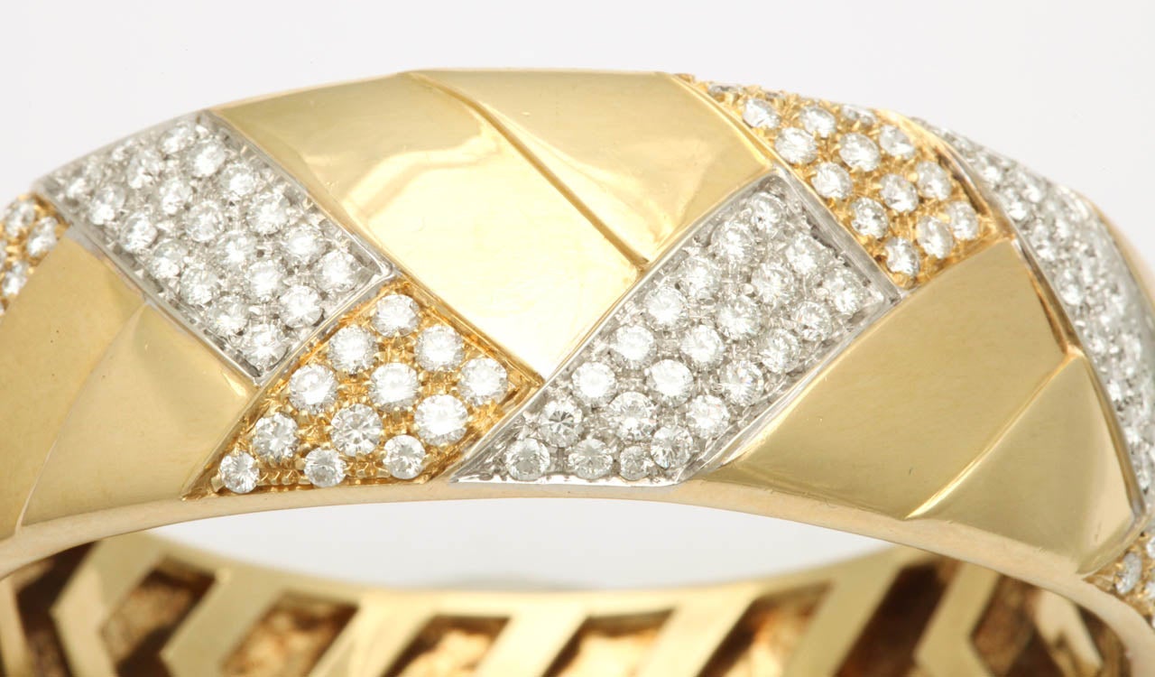 1980's Diamond & Gold Basketweave Cuff  Bangle Bracelet In Excellent Condition In New York, NY