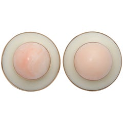1950s Angel Skin Coral And White Coral Gold Earclips 1950s Angel Skin Coral And White Coral Gold Earclips