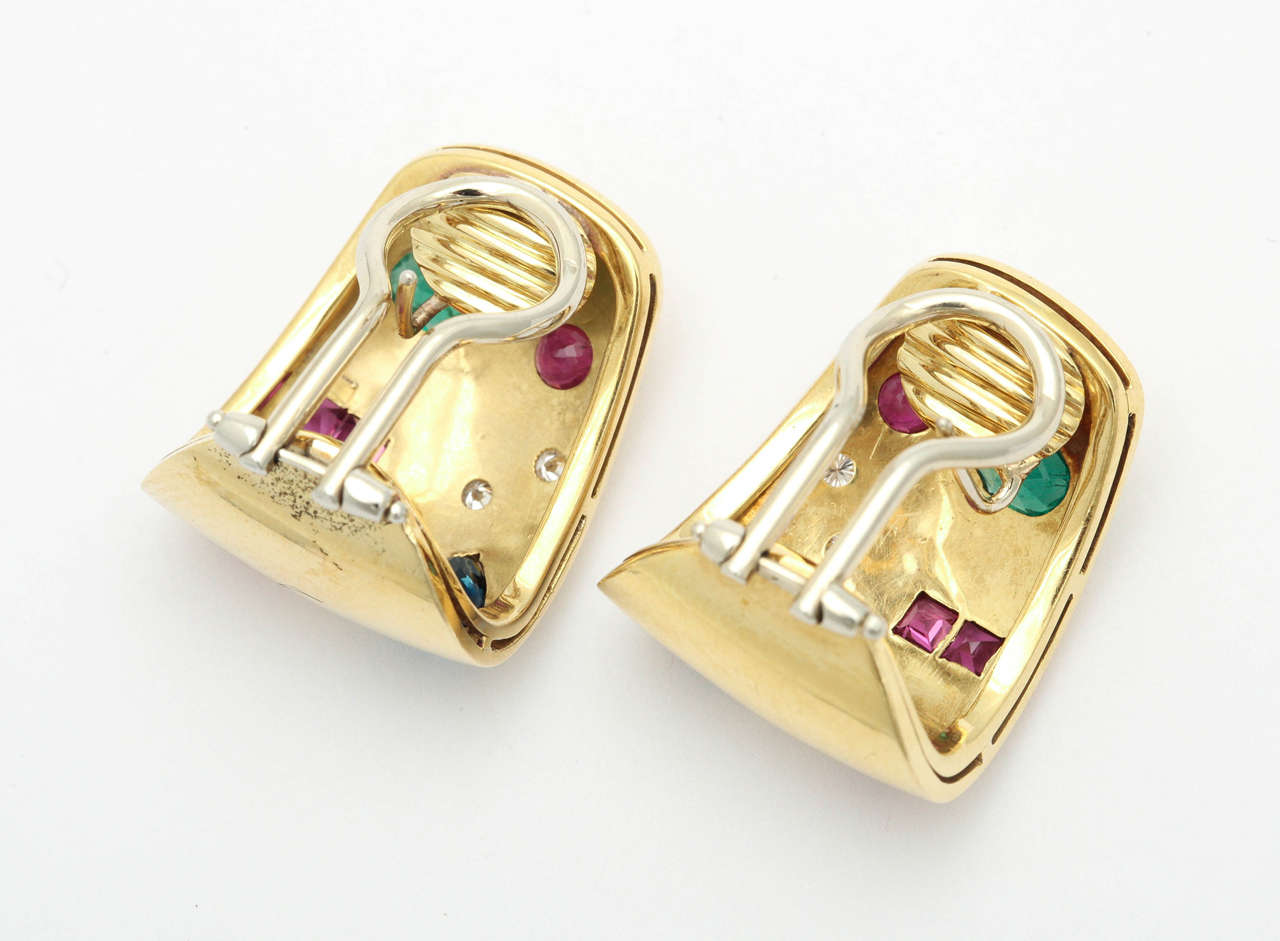 Gold Hoop Earrings with Gemstones In Excellent Condition In New York, NY