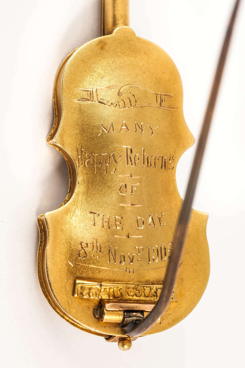 Late Victorian Late 19th Century Gold Violin Brooch